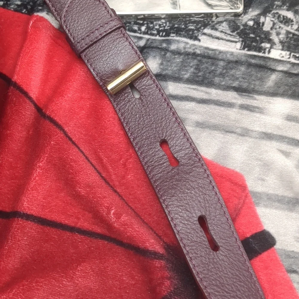 Mercer and Madison burgundy bag